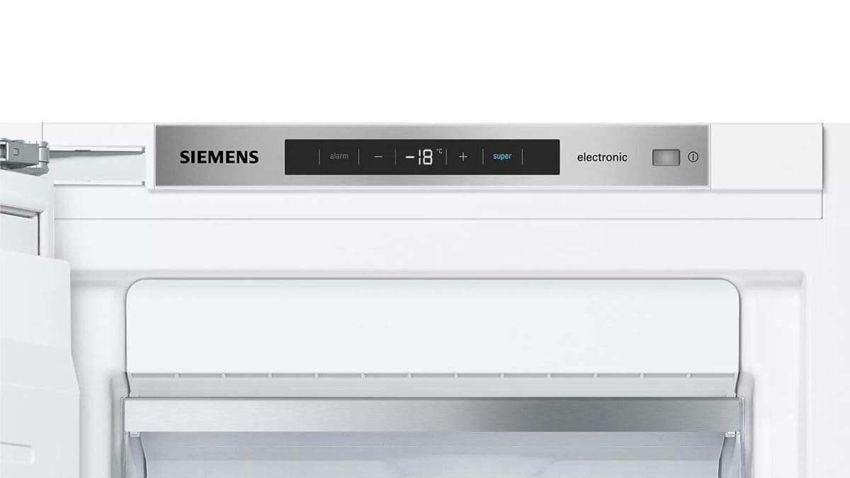 Siemens 235L Built-in Upright Freezer, Flat Hinge - Image 2