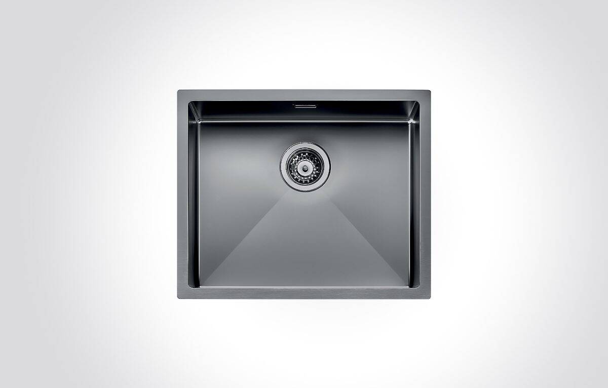 CM 5744B Single Bowl Black Stainless Steel Sink 570 X 440 cm - Image 1