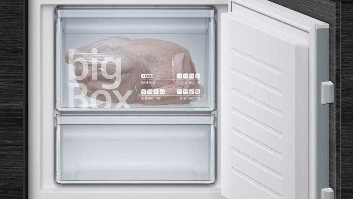 Siemens 274L Built-in Fridge-Freezer with Freezer at Bottom Sliding Hinge - Image 6