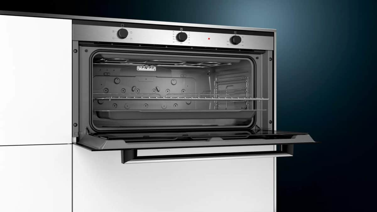 Siemens Built-In Electric Oven with Bottom Heat 90cm Stainless Steel - Image 4